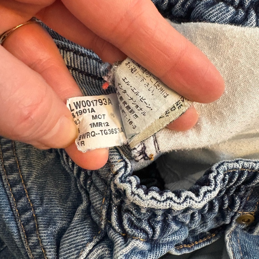 LL Bean women’s classic original fit jeans - Picture 6 of 14
